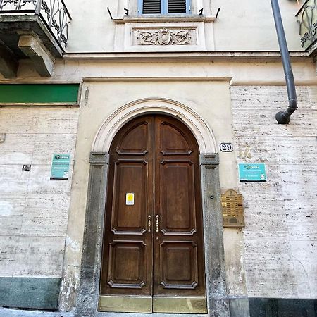 Italian Maison - Studio In The Heart Of Turin Extérieur photo