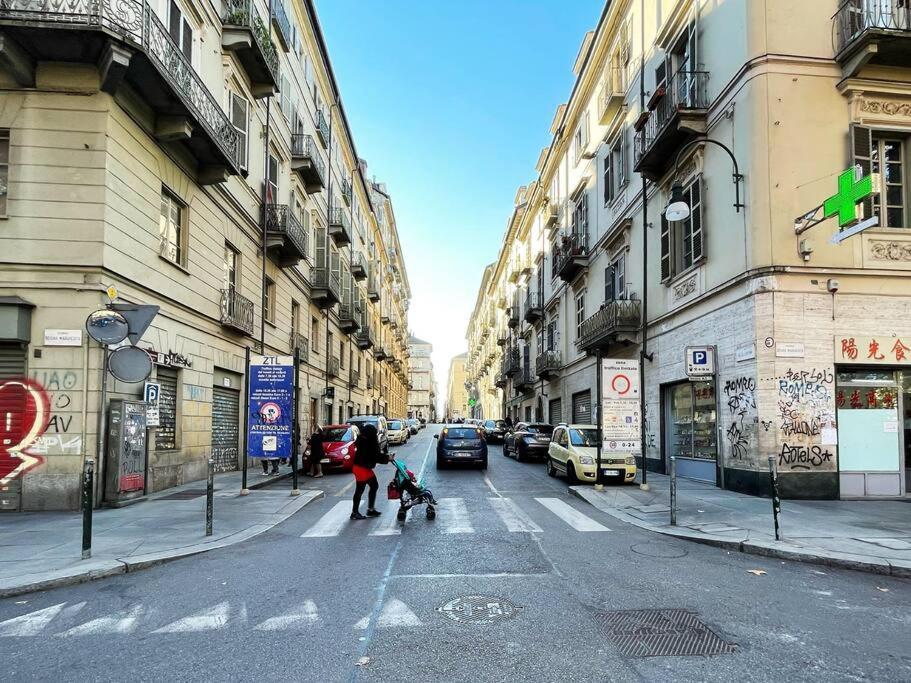 Italian Maison - Studio In The Heart Of Turin Extérieur photo